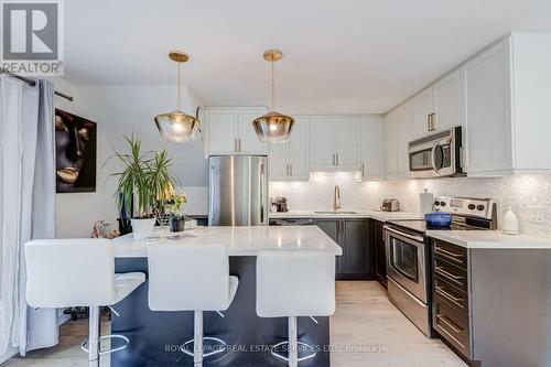 2305 Belyea Street, Oakville, ON 