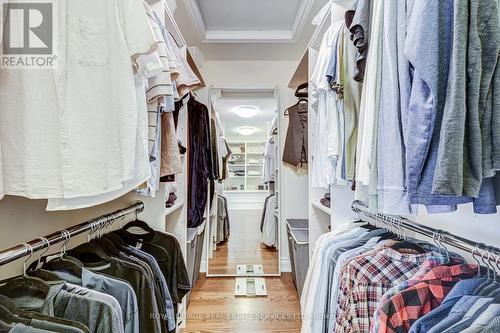2305 Belyea Street, Oakville, ON 