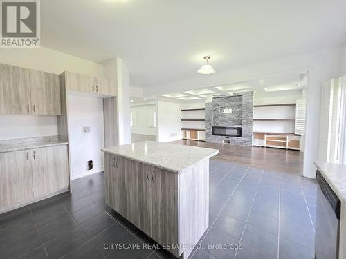 Kitchen - 321 Van Dusen Avenue, Southgate, ON 