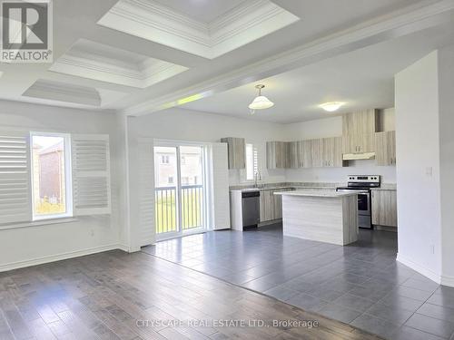 Kitchen - 321 Van Dusen Avenue, Southgate, ON 