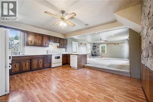 1126 Queen'S Bush Road, Wellesley, ON 