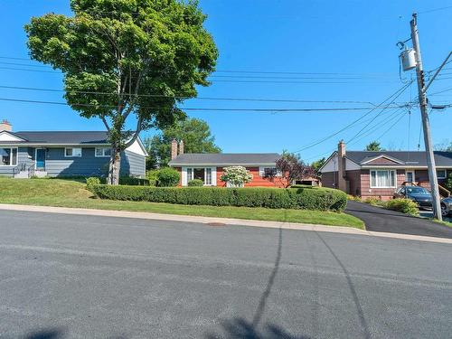 24 Estate Drive, Cole Harbour, NS 