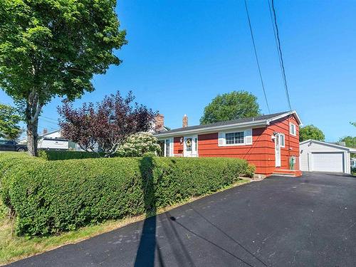 24 Estate Drive, Cole Harbour, NS 