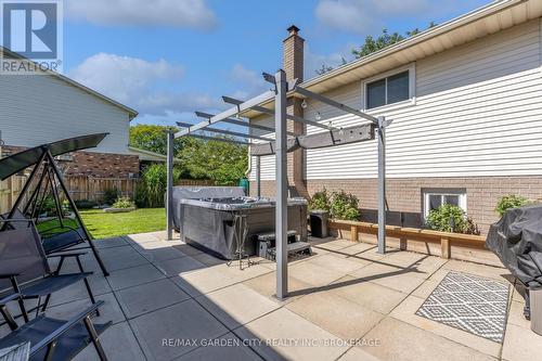 54 Crestcombe Road, St. Catharines (Ridley), ON 