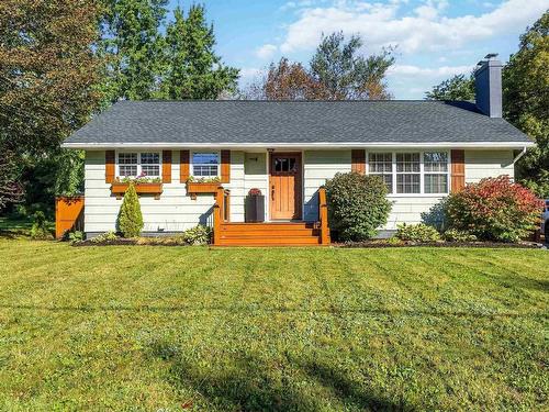 1023 High Street, Port Williams, NS 