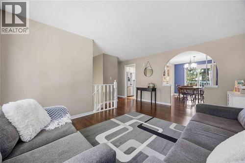 1205 Birkdale Crescent, Sarnia, ON 