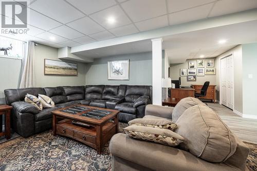 25 Village Ct, Sault Ste. Marie, ON 