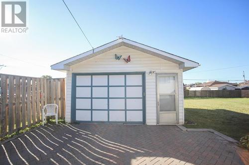 127 Ruth St, Sault Ste. Marie, ON 