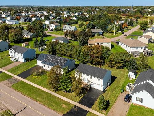 5 Commonwealth Avenue, Charlottetown, PE 
