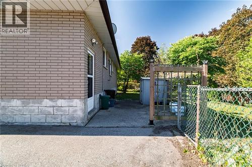 19 Gillrie Court, Brantford, ON 