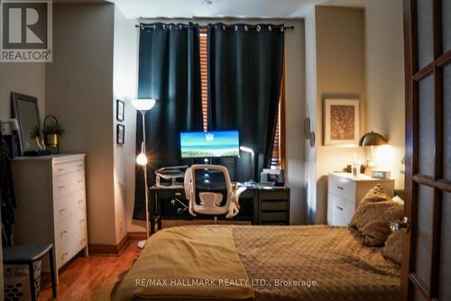 MAIN & BASEMENT - 88 SWANWICK AVENUE , Toronto, Ontario M4E 1Z7 5