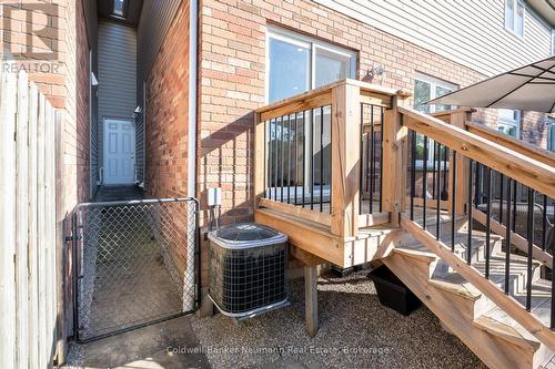 46 Darling Crescent, Guelph (Pineridge/Westminster Woods), ON 
