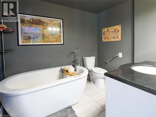Upstairs bath off primary bedroom - 1635 Lakeshore Road, Clear Creek, ON 