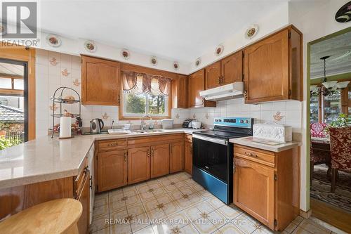 16 Ascolda Boulevard, Toronto, ON 