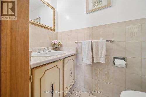 16 Ascolda Boulevard, Toronto, ON 