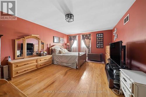 16 Ascolda Boulevard, Toronto, ON 