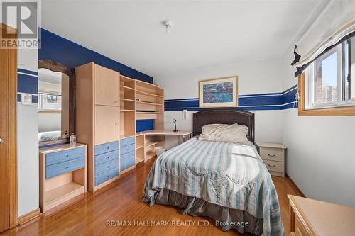 16 Ascolda Boulevard, Toronto, ON 