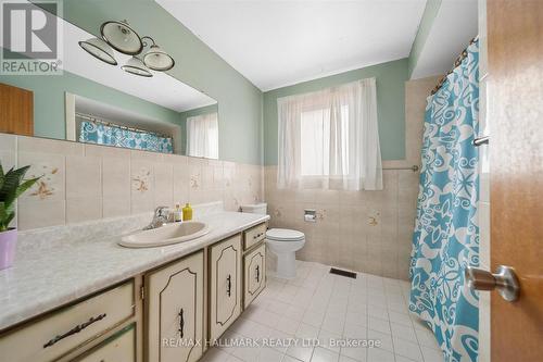 16 Ascolda Boulevard, Toronto, ON 