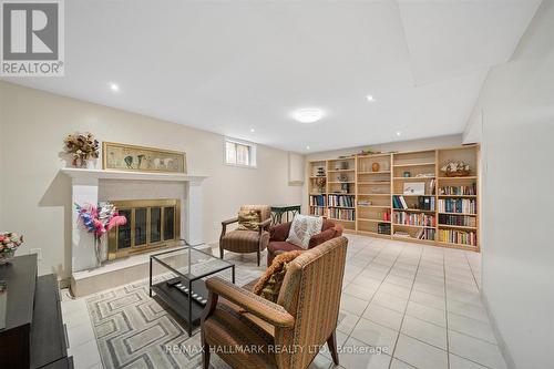 16 Ascolda Boulevard, Toronto, ON 