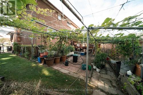 16 Ascolda Boulevard, Toronto, ON 