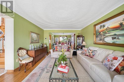 16 Ascolda Boulevard, Toronto, ON 
