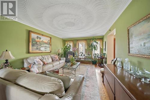 16 Ascolda Boulevard, Toronto, ON 