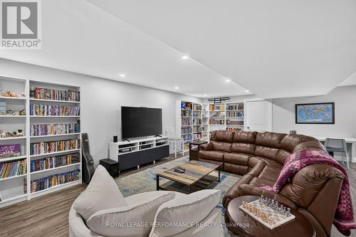 2810 Eldo Street, Ottawa, ON 