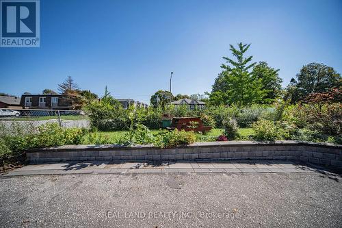 37 Pawnee Avenue, Toronto, ON 