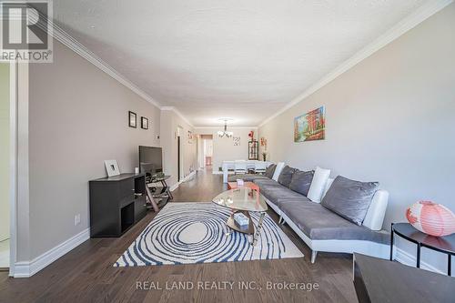 37 Pawnee Avenue, Toronto, ON 