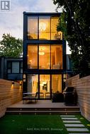 74 SUMMERHILL GARDENS Toronto, ON M4T 1B4