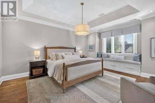 126 Hillview Road, Aurora, ON 