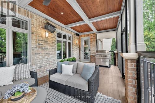 126 Hillview Road, Aurora, ON 