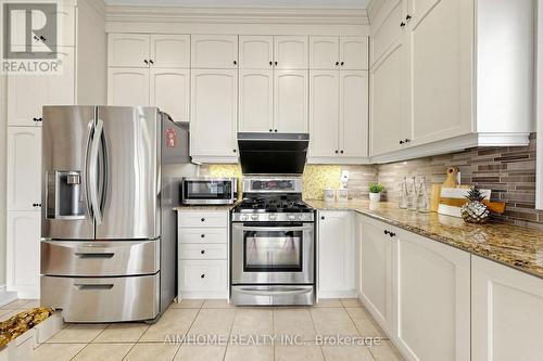 35 Marbrook Street, Richmond Hill, ON 