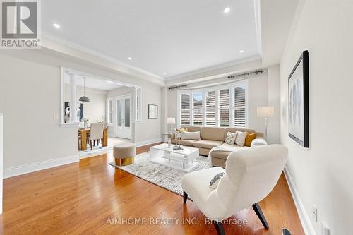 35 Marbrook Street, Richmond Hill, ON 