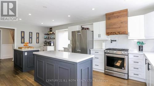 61 Barwick Drive W, Barrie, ON 