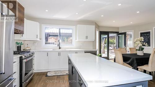 61 Barwick Drive W, Barrie, ON 