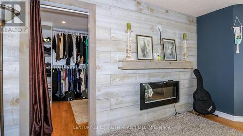 61 Barwick Drive W, Barrie, ON 