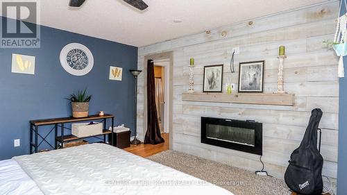61 Barwick Drive W, Barrie, ON 