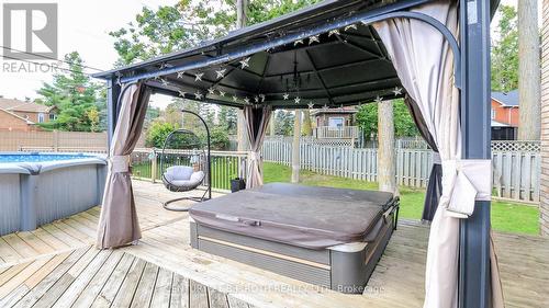 61 Barwick Drive W, Barrie, ON 