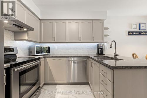 Kitchen - 3332 Forrestdale Circle, Mississauga, ON 