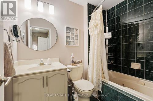 4 pc bath - 3332 Forrestdale Circle, Mississauga, ON 