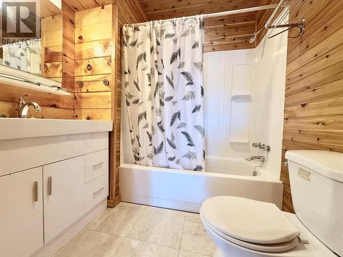 735 Lakeview Road, Spruce Brook, NL 