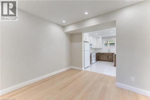 18 Miehm Place, Kitchener, ON 
