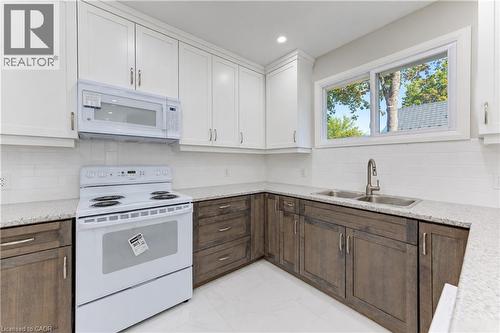 18 Miehm Place, Kitchener, ON 