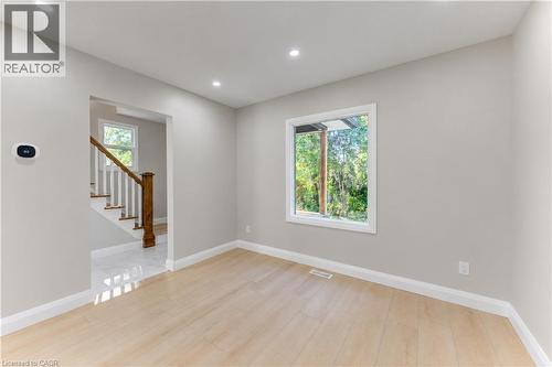 18 Miehm Place, Kitchener, ON 