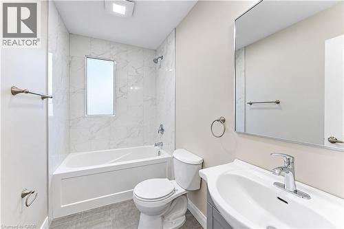 18 Miehm Place, Kitchener, ON 