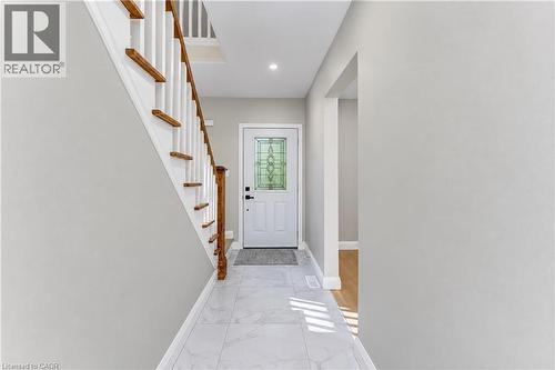 18 Miehm Place, Kitchener, ON 