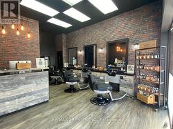 7 ERSKINE AVENUE Toronto, ON M4P 2E7