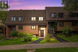 43 Westridge Drive  Halifax, NS B3M 3K3