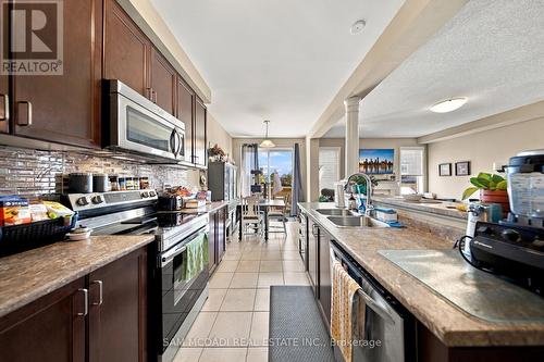 8 Celano Drive, Hamilton, ON 